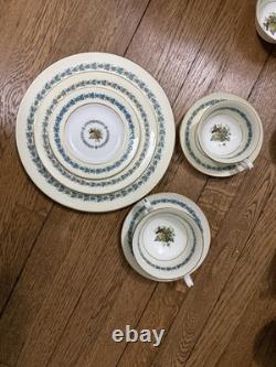 FULL 12 TABLE SETTINGS Wedgwood Appledore Bone China W3257 91pc Set 12 people