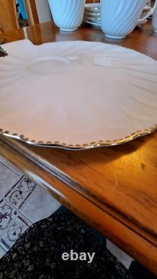 Gladstone Bone China Old Grecian Flute Luncheon 12 Plate & Cups Made In England