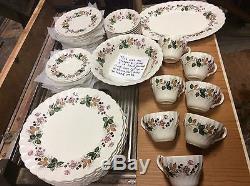 Hedgerow staffordshire Myott olde Chelesa China set England plates cups bowls +