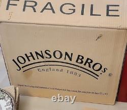 Johnson Bros. 32-piece Dinner Set FRIENDLY VILLAGE England 1883 New Set For 8