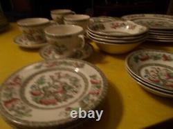 Johnson Bros China, Indian Tree Pattern, England, 31 Piece Dinnerware Set