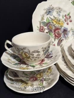 Johnson Brothers Bros Sheraton 35 pcs, 7 pc Place Setting, Service for 5 England