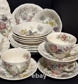Johnson Brothers Bros Sheraton 35 pcs, 7 pc Place Setting, Service for 5 England