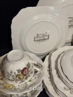 Johnson Brothers Bros Sheraton 35 pcs, 7 pc Place Setting, Service for 5 England