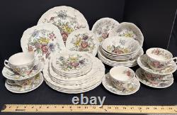 Johnson Brothers Bros Sheraton 35 pcs, 7 pc Place Setting, Service for 5 England