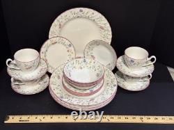 Johnson Brothers Summer Chintz 20 piece Dinnerware Set Service for 4 England