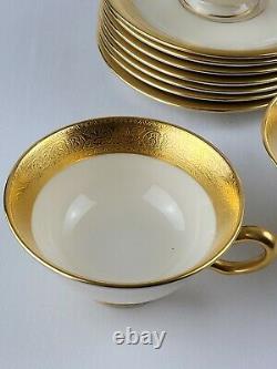 LENOX WESTCHESTER Footed Cup Saucer Sets 8 24K Gold Embossed Trim Never Used