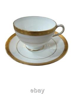 Minton Bone China England Winchester Pattern Footed Cups & Saucers Set Of 12