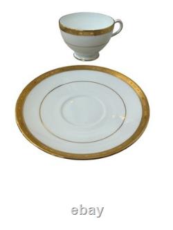 Minton Bone China England Winchester Pattern Footed Cups & Saucers Set Of 12