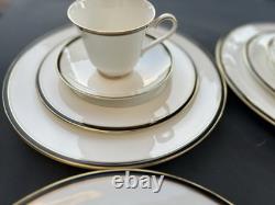 Minton Fine Bone China Saturn Black Dinner Set 4-5 Pc Place Settings Gold Trim