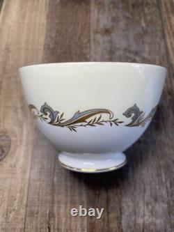 Minton Gold Laurentian Bone China Dinnerware Set 47pc England H5184