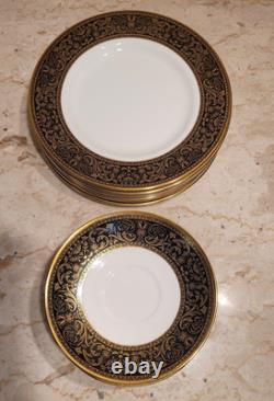 Minton Grandee Dinnerware Set for 6 + Extras Black & Gold England