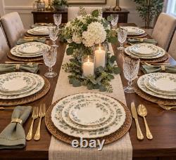 Minton Greenwich fine Bone China 24 piece set. 8 ppl setting S-705 collection