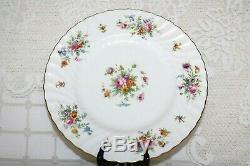 Minton MARLOW S300 Bone China England 16 Piece Set 4 Pc Place Setting Serv for 4