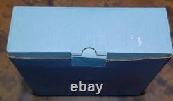 NEW Wedgwood ICING Fine Bone China Five Piece Place Setting Discontinued