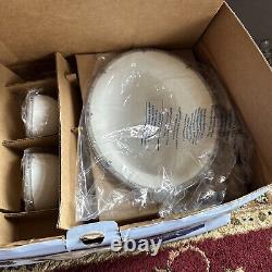 NIB 21 Piece 1984 WEDGWOOD Amherst Platinum Trim Service for 4 (2 Available)