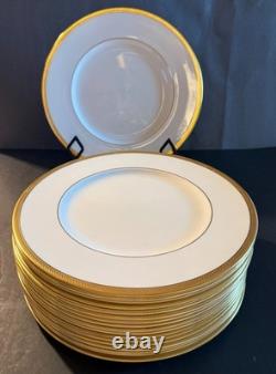 One Set of Six Wedgwood Senator Dinner Plates 10 3/4