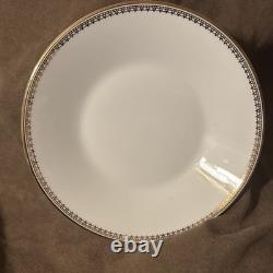 One Vera Wang Wedgwood Vera Lace Gold Bone China Five-Piece Dinner Set England