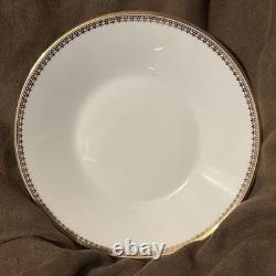 One Vera Wang Wedgwood Vera Lace Gold Bone China Five-Piece Dinner Set England