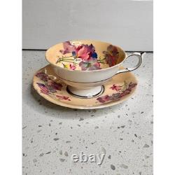 Paragon Fine Bone China England Teacup & Saucer Set Sweet Pea Floral Peach