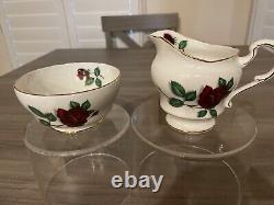 Paragon Fine Bone China Tea Set 21-Piece Set Vintage Made in England