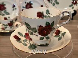 Paragon Fine Bone China Tea Set 21-Piece Set Vintage Made in England