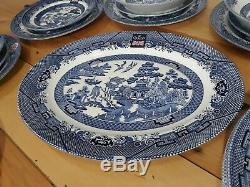 Queen's By Churchill Made In England 33 Piece Blue Willow Fine China Dinner Set