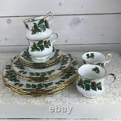 Queens Yuletide Rosina China Co England Christmas Dishes Place Settings for 4