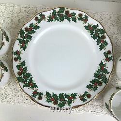 Queens Yuletide Rosina China Co England Christmas Dishes Place Settings for 4