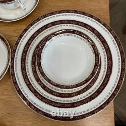 RARE Alfred Meakin Kingsdale 92pc 18Kt Gold Dinnerware Set Service for 12