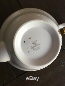 RARE Vintage QUEEN ANNE Tea Set Bone China England 26 Pcs. # 5483