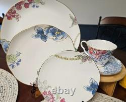 RARE Wedgwood Butterfly Bloom 5 Piece Place Setting NEW out of Box Discontinued