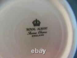 REDUCED Royal Albert Affinity bone china England 30 piece dinnerware set