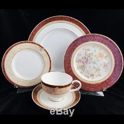 ROSEWOOD 5 Piece Setting Royal Doulton Bone China NEW NEVER USED made in England