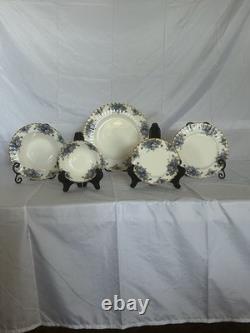 ROYAL ALBERT VINTAGE 1987 MOONLIGHT ROSE 5 PIECE PLATE SETTING Never used
