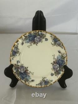 ROYAL ALBERT VINTAGE 1987 MOONLIGHT ROSE 5 PIECE PLATE SETTING Never used