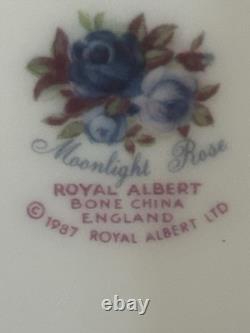 ROYAL ALBERT VINTAGE 1987 MOONLIGHT ROSE 5 PIECE PLATE SETTING Never used