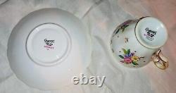 Rare grosvenor fine bone china England set of 4 teacups and saucers