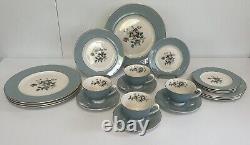 Rose Elegans by Royal Doulton Made in England Fine China 20 Pieces (4 Sets)