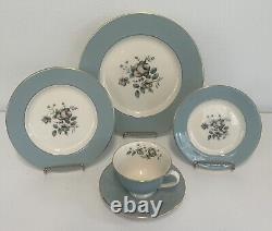 Rose Elegans by Royal Doulton Made in England Fine China 20 Pieces (4 Sets)