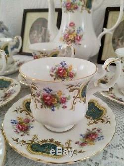 Royal Albert Berkeley Fine Bone China England tea set vintage porcelain