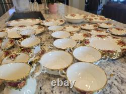 Royal Albert Bone China Country Roses (Made in England) Dinner Set 44 Pieces