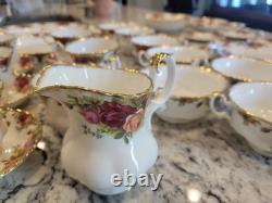 Royal Albert Bone China Country Roses (Made in England) Dinner Set 44 Pieces