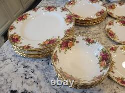 Royal Albert Bone China Country Roses (Made in England) Dinner Set 44 Pieces