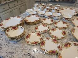 Royal Albert Bone China Country Roses (Made in England) Dinner Set 44 Pieces