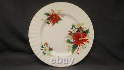Royal Albert Bone China England Poinsettia Yuletide 10 Dinner Plate Set 7