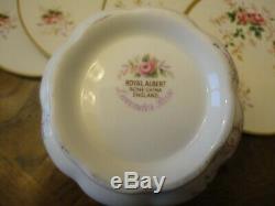 Royal Albert Bone China Lavender Rose 69 Pieces Dinner & Tea Set Made In England