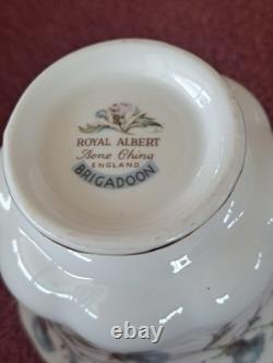 Royal Albert Brigadoon Bone China Tea/Coffee Cups Grouping of 11 Gold Trimmed