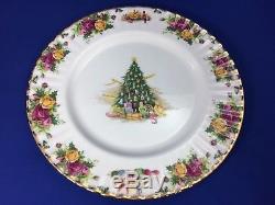 Royal Albert CHRISTMAS MAGIC Bone China DINNER PLATES Made in England SET OF 7