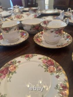 Royal Albert China Full Set 12 Settings Vintage England Bone China 69 Pieces